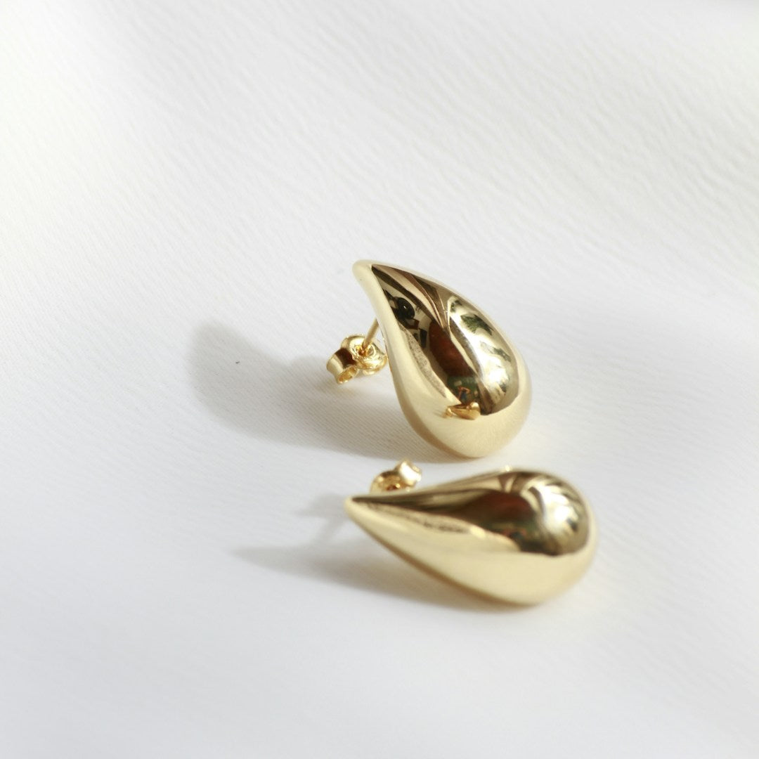 Gold drop earrings